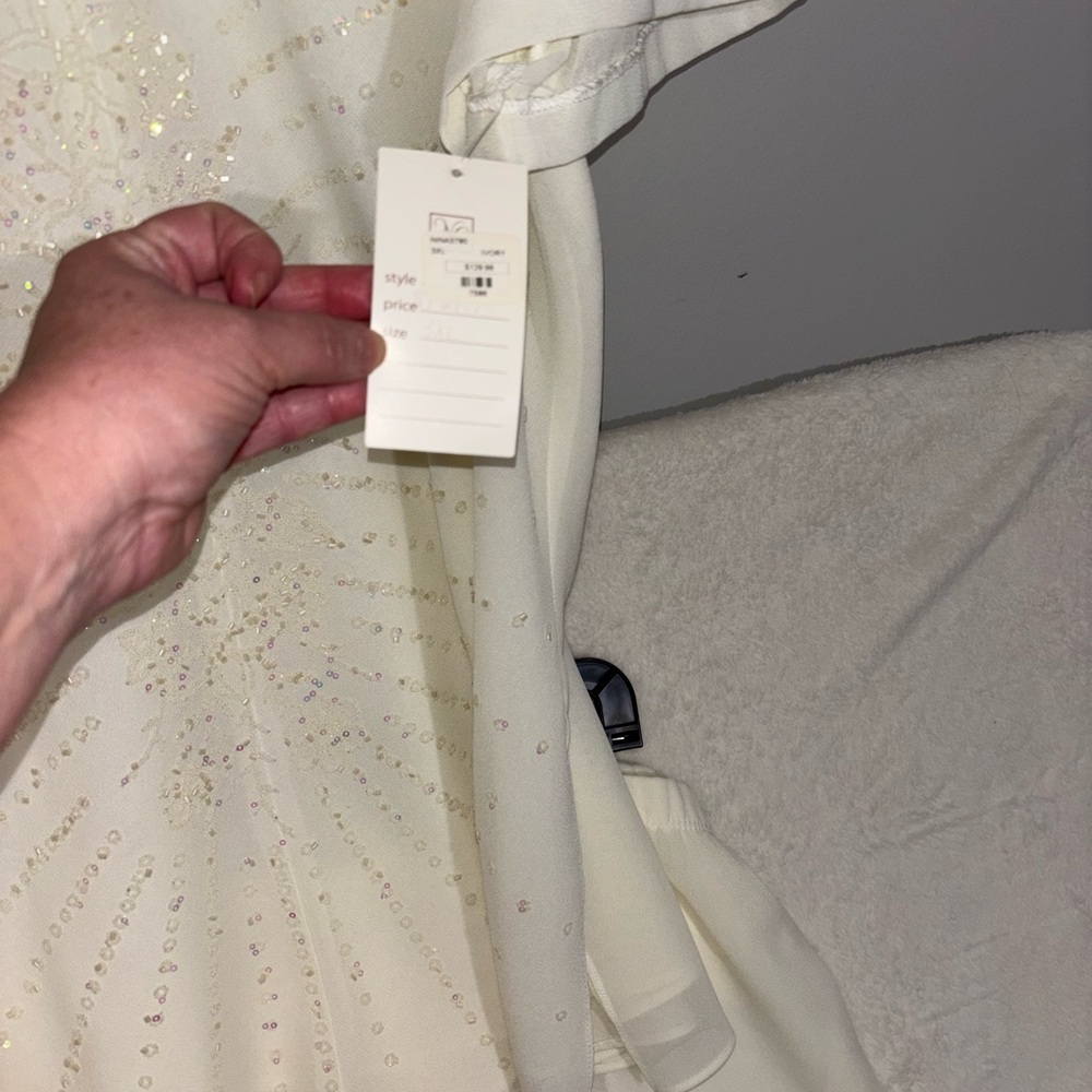 Nicolee Cream 3XL Polyester Top - Ivory Label Visible Mother of the bride/groom - Picture 11 of 16